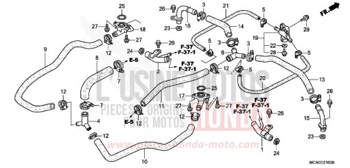 TUYAU D'EAU GL1800F de 2015